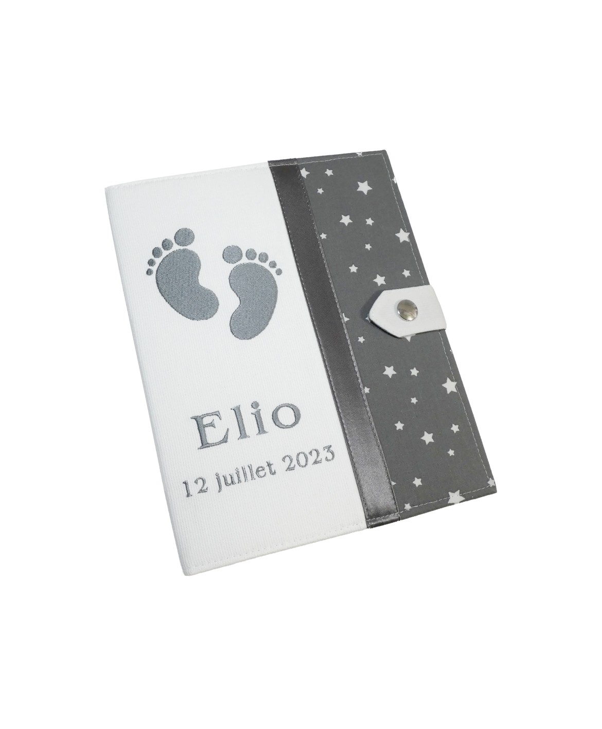Protège carnet de santé garçon rigide personnalisé - baby feet - blanc - gris - Cadeau de naissance personnalisé