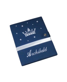 Protège carnet de santé rigide  personnalisé bleu marine - couronne - cadeau de naissance garçon